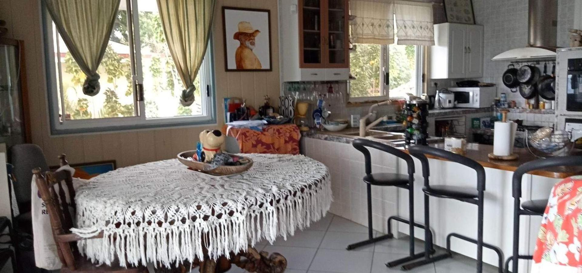 Meri Lodge Huahine « Room Of Marta » Fare Zewnętrze zdjęcie